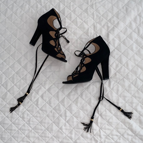 Amazing suede lace up heels - Picture 2 of 3